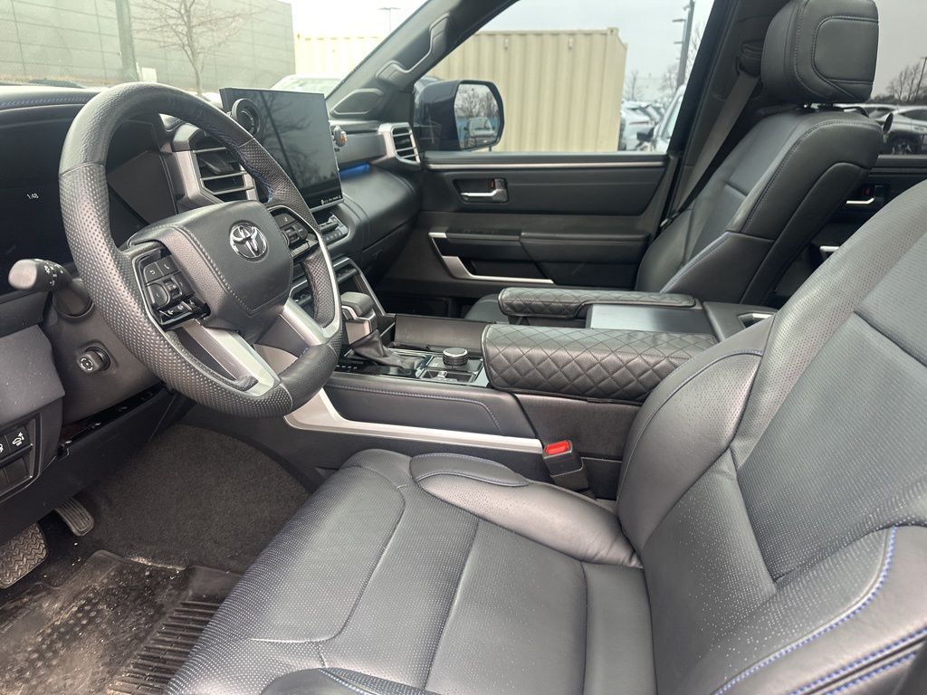 2024 TOYOTA TUNDRA - Image 14