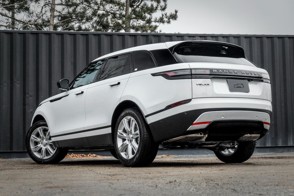 2026 LAND ROVER RANGE ROVER VELAR - Image 2