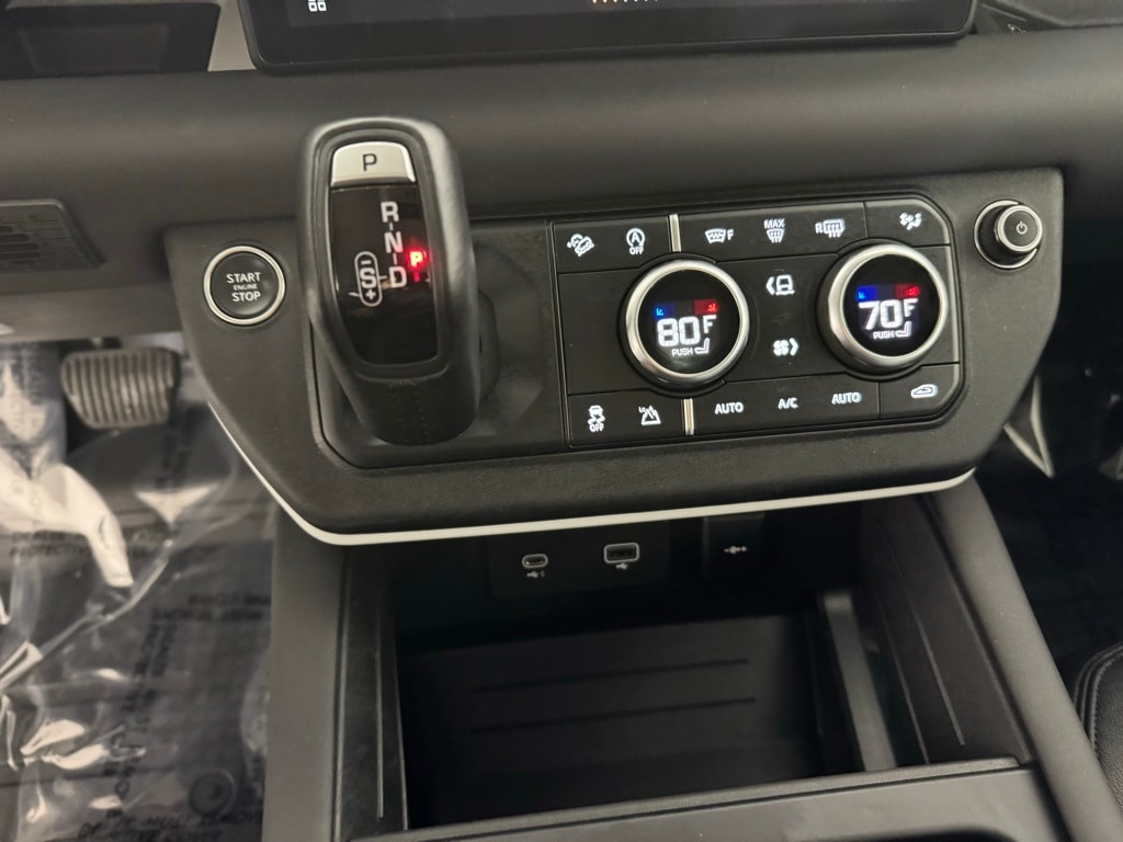 2024 LAND ROVER DEFENDER - Image 20