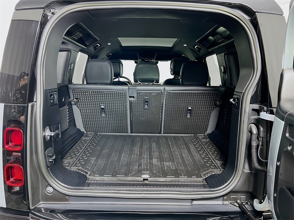 2023 LAND ROVER DEFENDER - Image 28