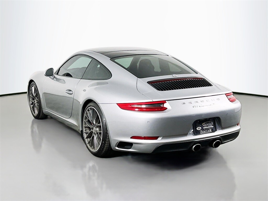2017 PORSCHE 911 - Image 7