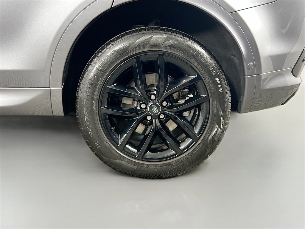 2025 LAND ROVER DISCOVERY SPORT - Image 32