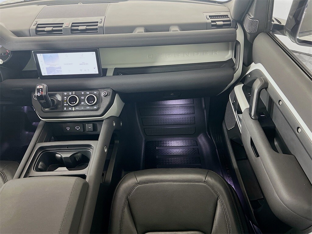 2023 LAND ROVER DEFENDER - Image 25