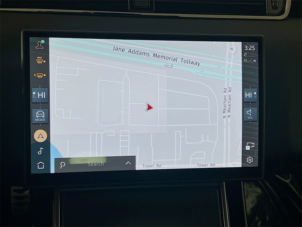 2025 LAND ROVER RANGE ROVER EVOQUE - Image 13