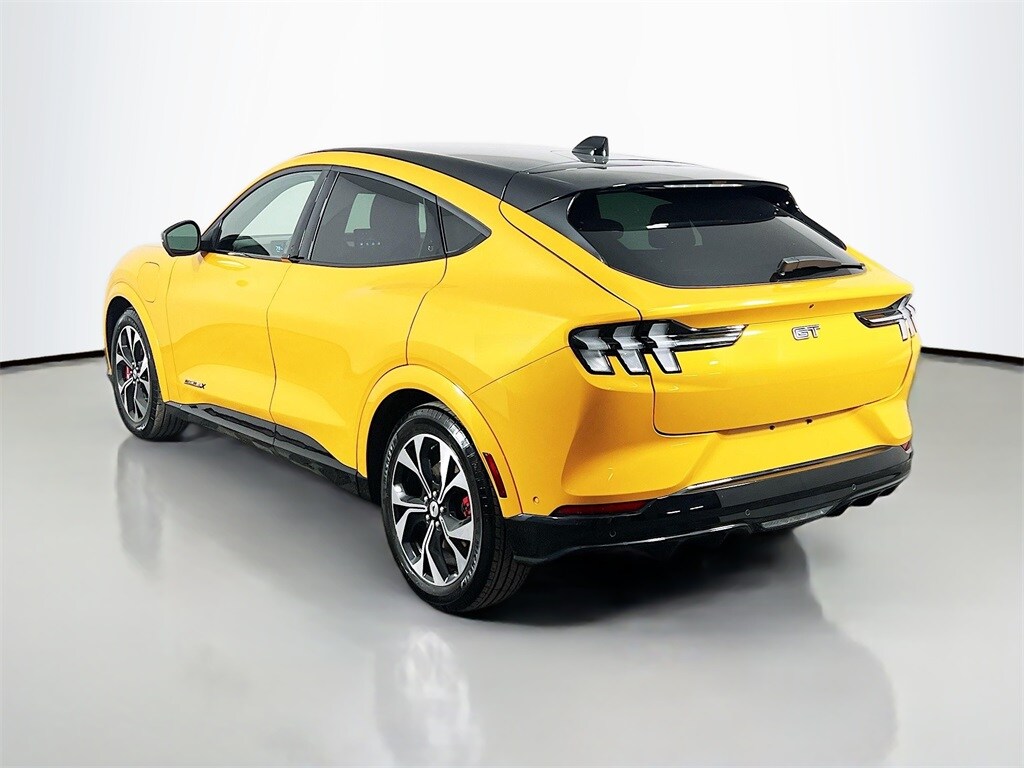 2023 FORD MUSTANG MACH-E - Image 7