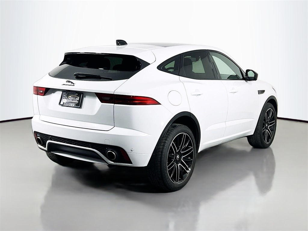 2024 JAGUAR E-PACE - Image 5