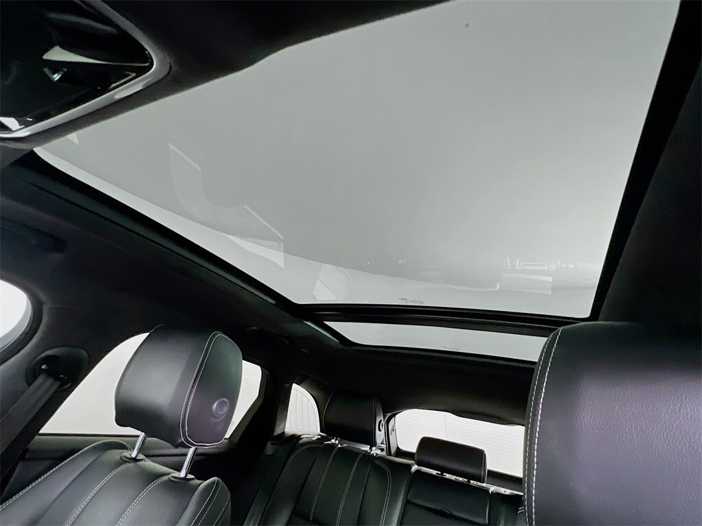 2023 LAND ROVER RANGE ROVER VELAR - Image 22