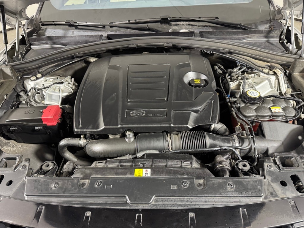 2019 LAND ROVER RANGE ROVER VELAR - Image 32