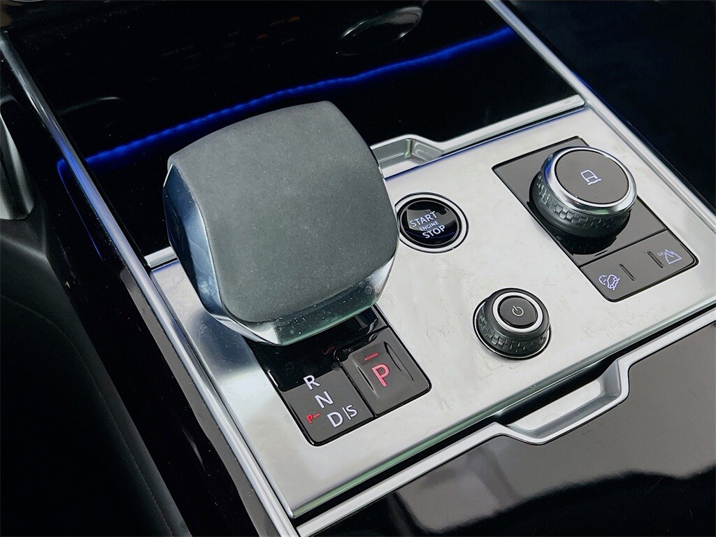 2023 LAND ROVER RANGE ROVER - Image 17