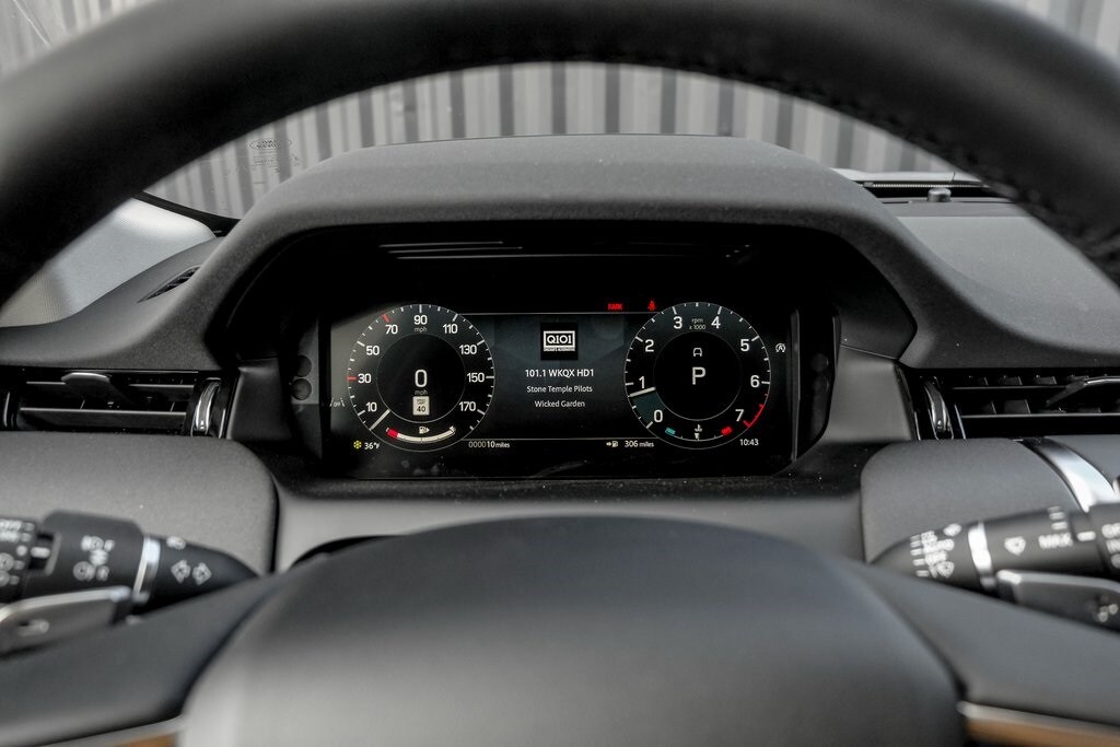 2025 LAND ROVER DISCOVERY SPORT - Image 12