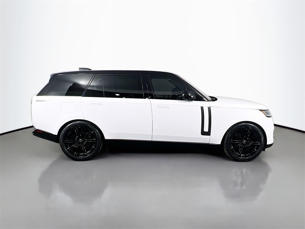 2022 LAND ROVER NEW RANGE ROVER - Image 4