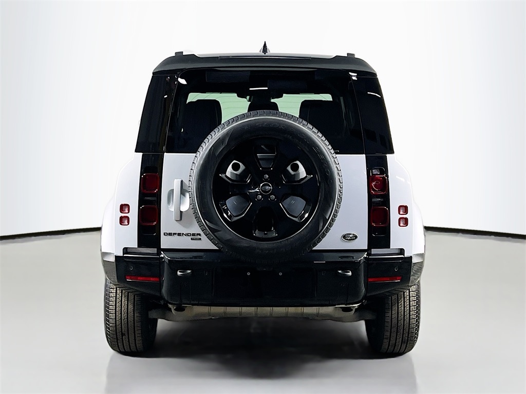 2023 LAND ROVER DEFENDER - Image 6