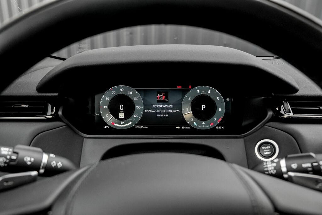 2026 LAND ROVER RANGE ROVER VELAR - Image 12