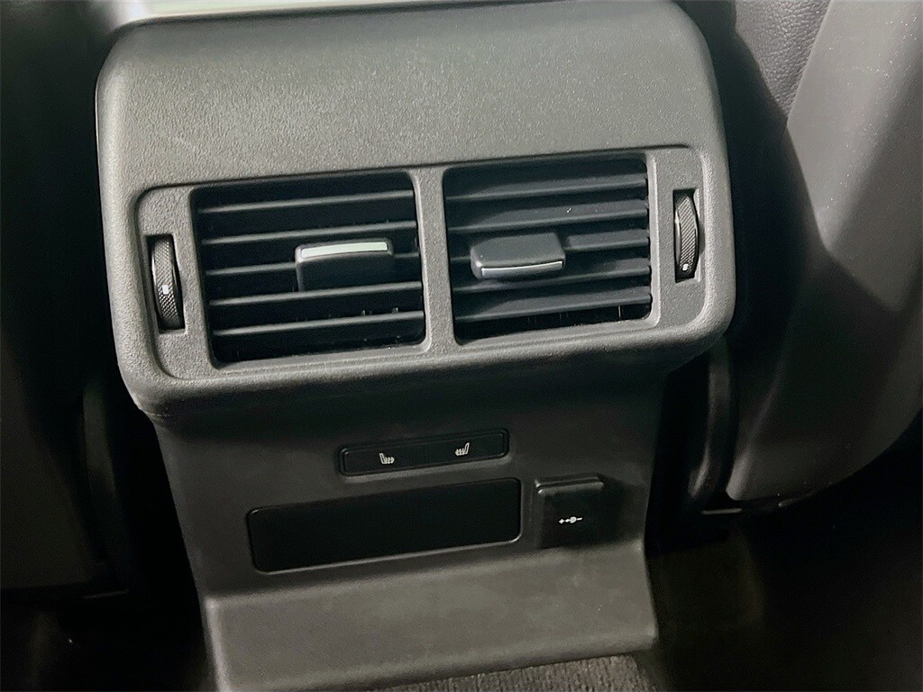 2023 LAND ROVER RANGE ROVER VELAR - Image 26