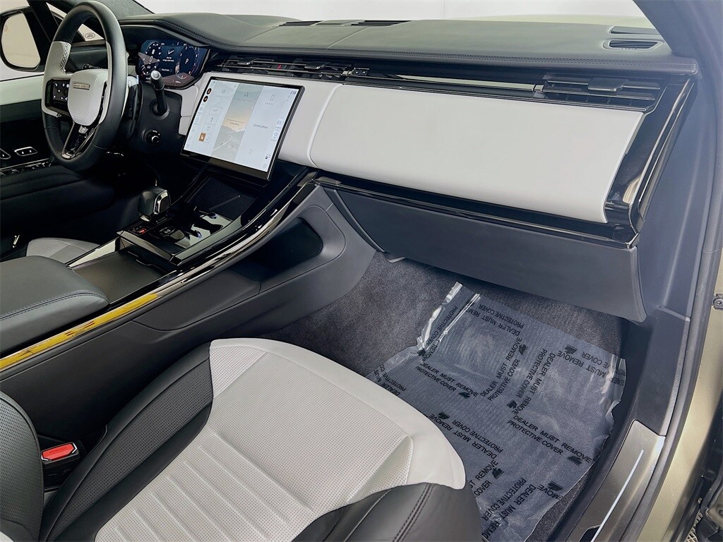 2024 LAND ROVER RANGE ROVER SPORT - Image 31