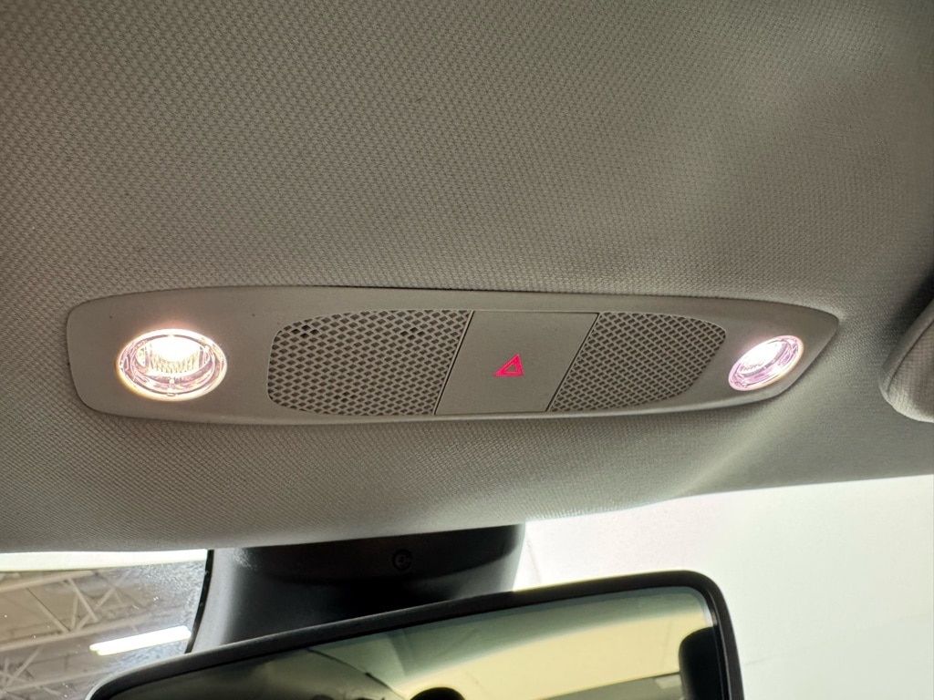 2023 TESLA MODEL 3 - Image 23