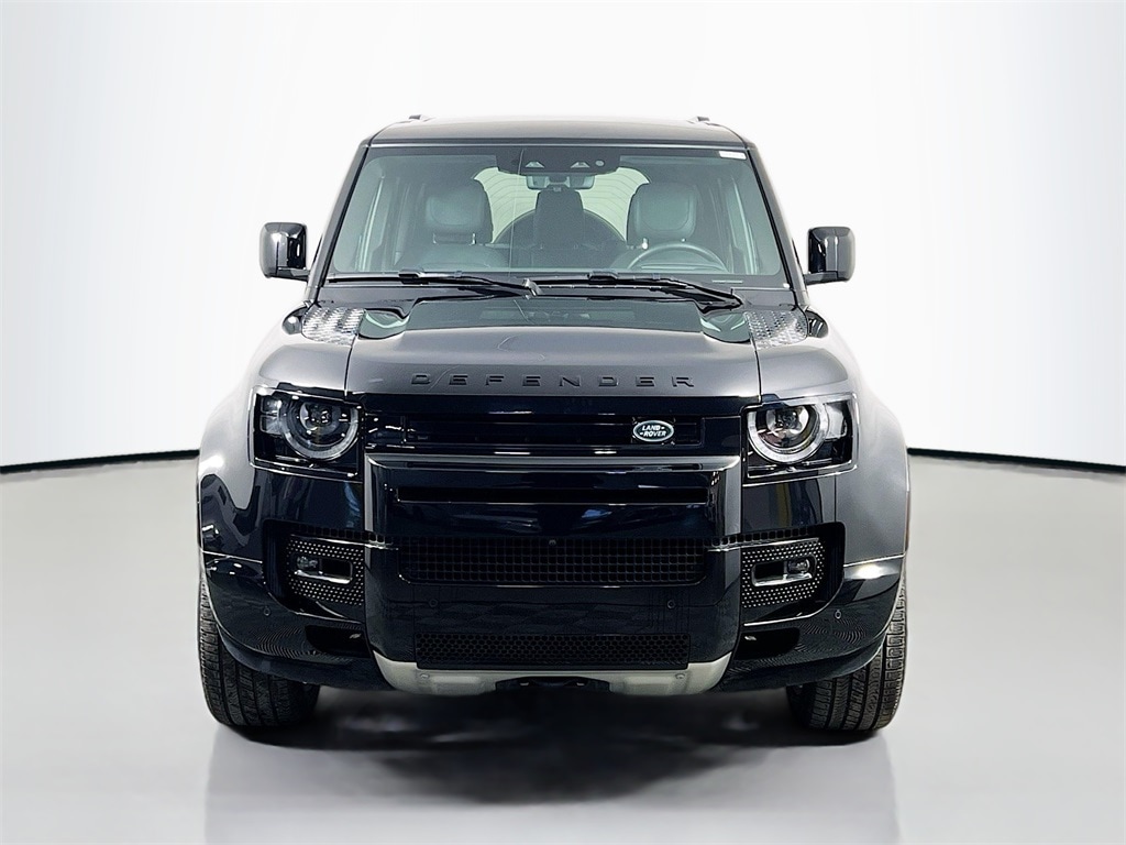 2024 LAND ROVER DEFENDER - Image 2