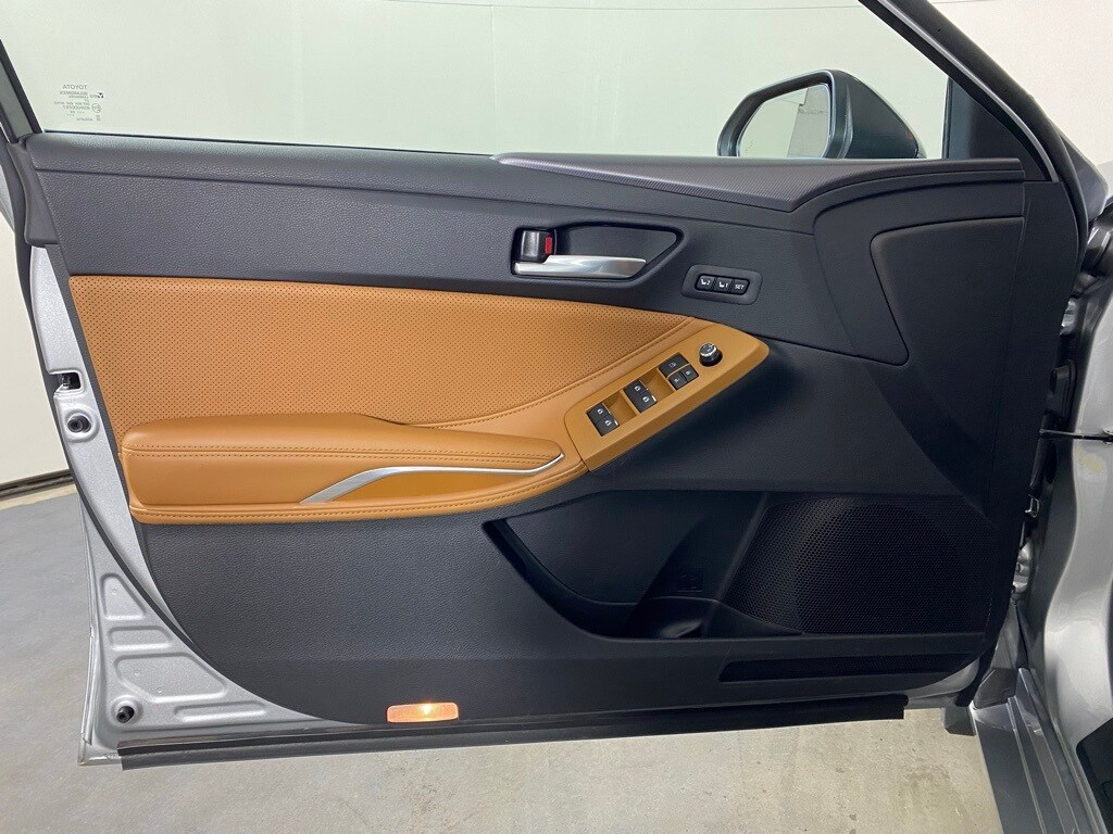 2022 TOYOTA AVALON - Image 24