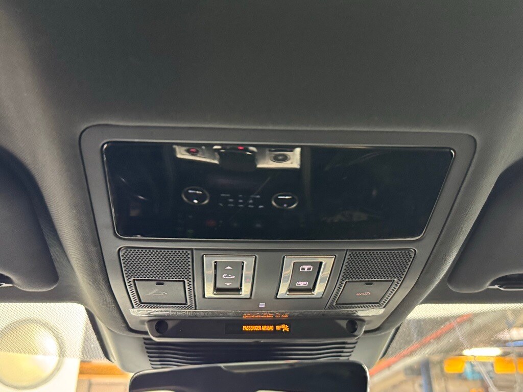 2025 JAGUAR F-PACE - Image 21