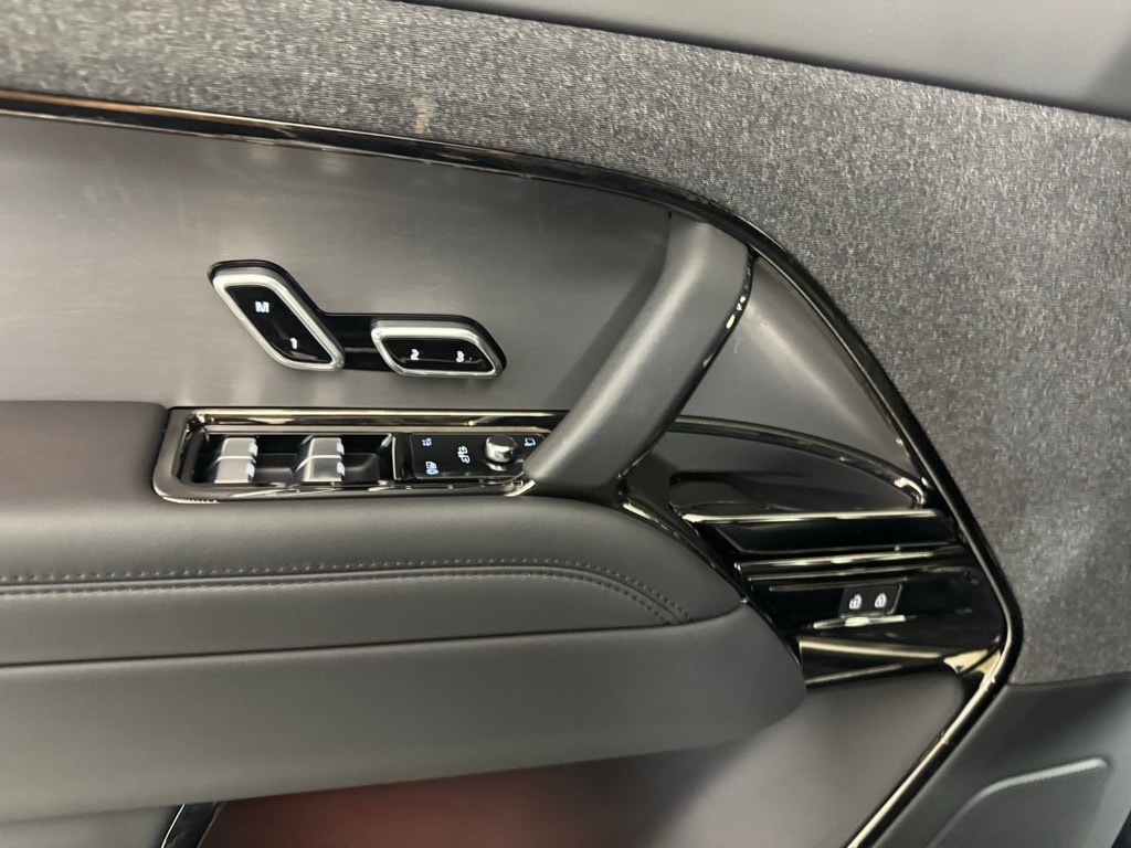 2023 LAND ROVER RANGE ROVER SPORT - Image 12