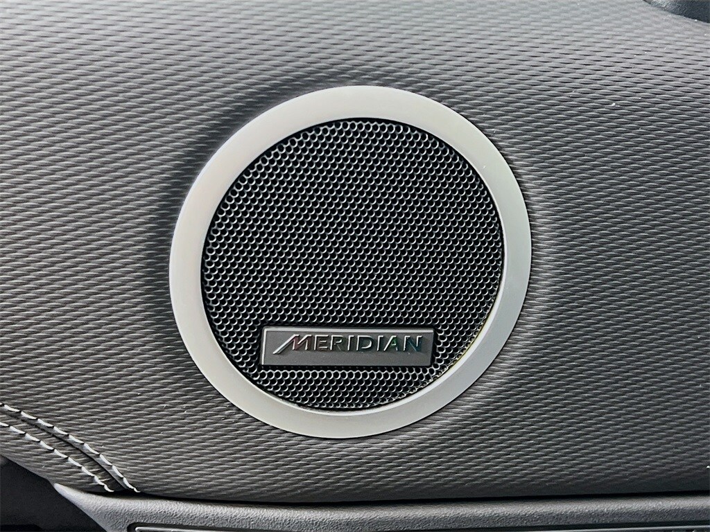 2025 LAND ROVER DISCOVERY - Image 19