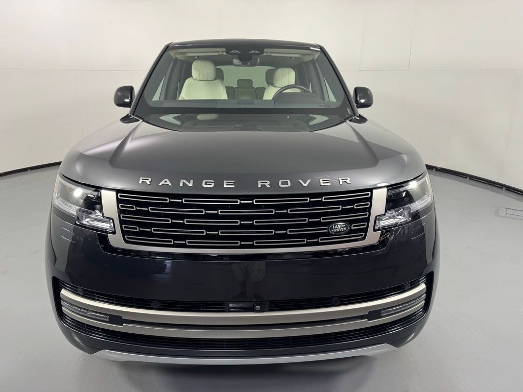 Used 2024 Land Rover Range Rover P530 SE SUV