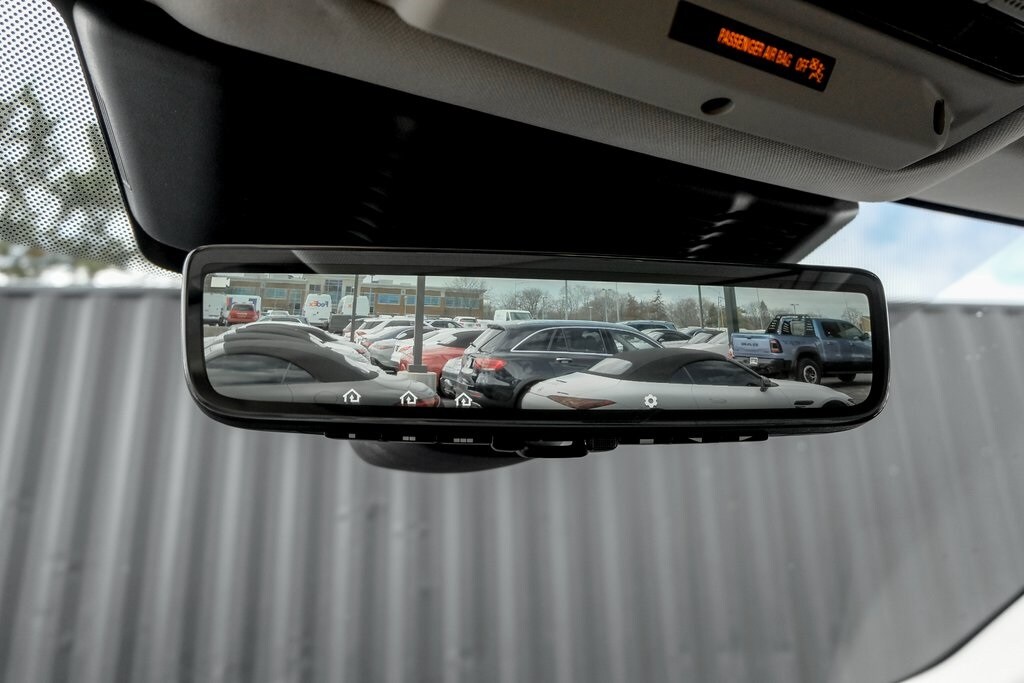 2025 LAND ROVER DISCOVERY SPORT - Image 15