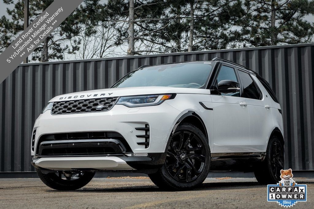 Certified 2025 Land Rover Discovery P300 Dynamic SE SUV