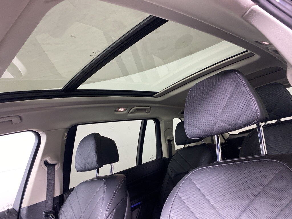 2023 BMW X7 - Image 20