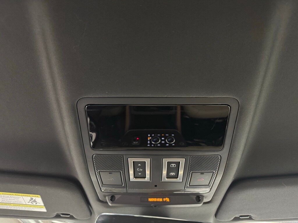 2023 LAND ROVER DEFENDER - Image 25