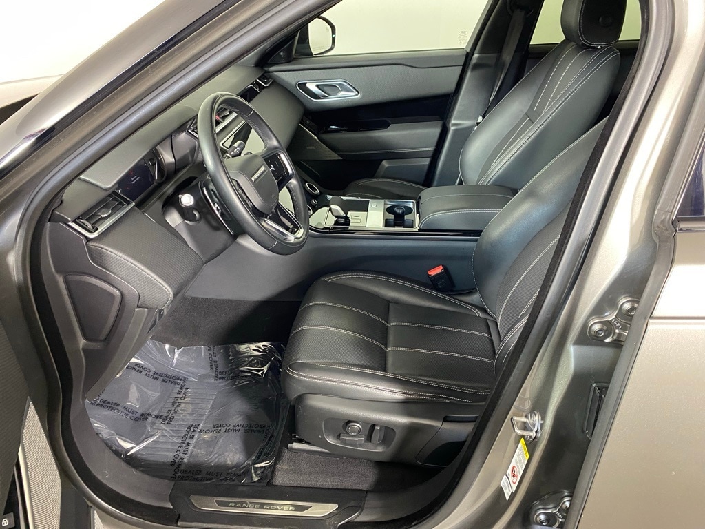 2022 LAND ROVER RANGE ROVER VELAR - Image 12