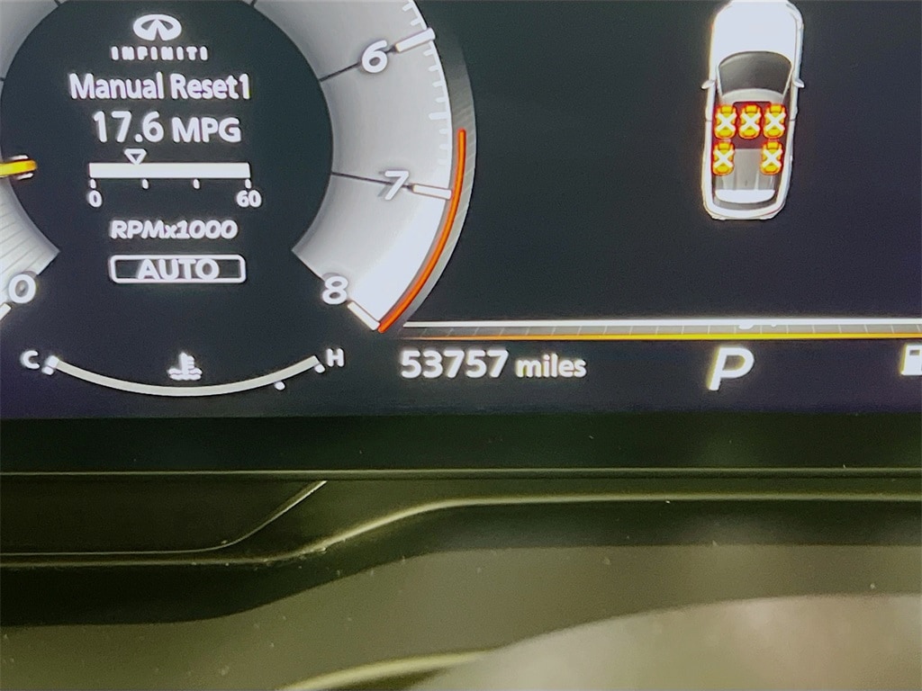 2022 INFINITI QX60 - Image 12