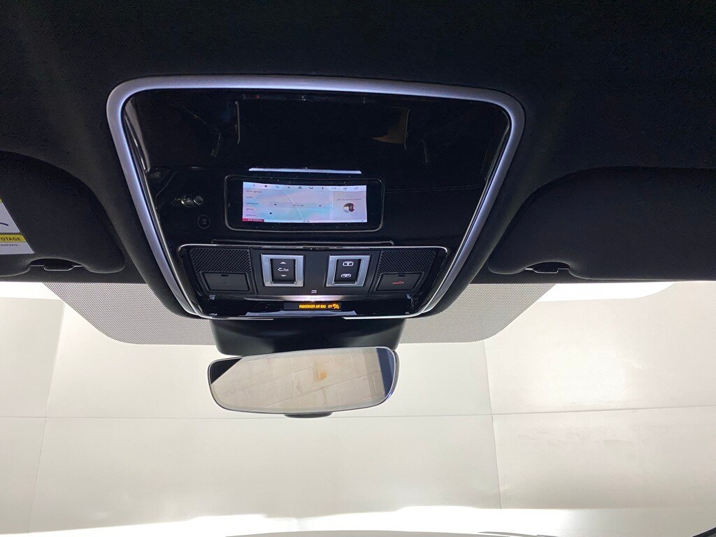 2020 LAND ROVER RANGE ROVER VELAR - Image 23