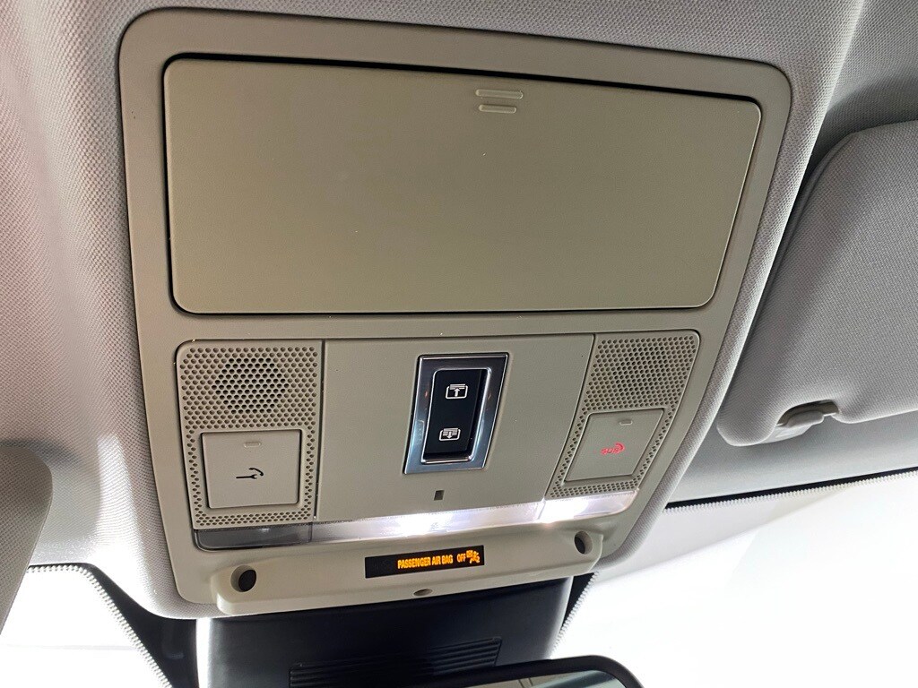 2019 LAND ROVER RANGE ROVER EVOQUE - Image 17