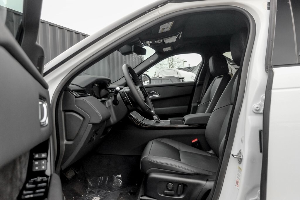 2026 LAND ROVER RANGE ROVER VELAR - Image 10