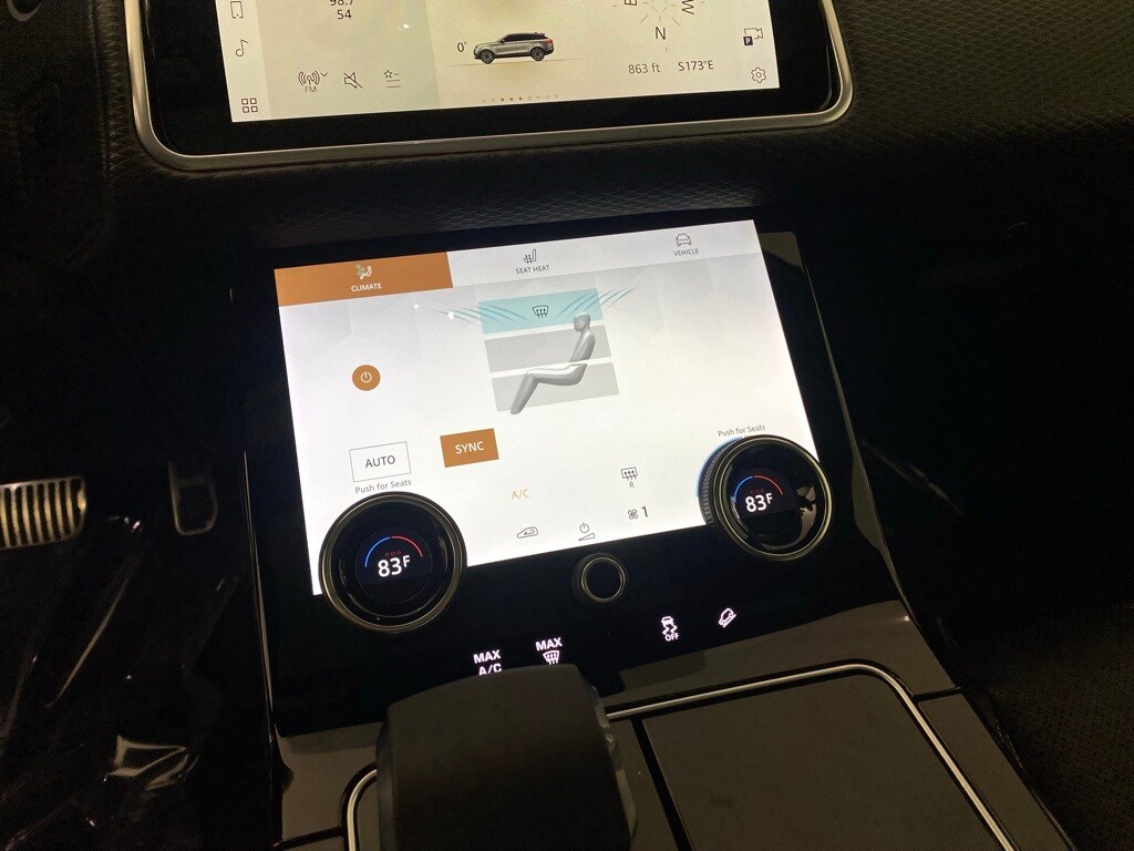 2021 LAND ROVER RANGE ROVER VELAR - Image 19