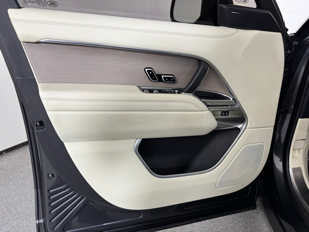 2023 LAND ROVER RANGE ROVER - Image 11