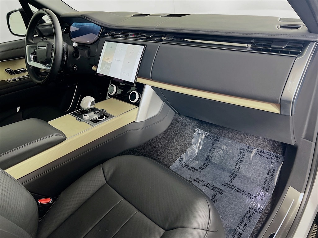 2023 LAND ROVER RANGE ROVER - Image 32