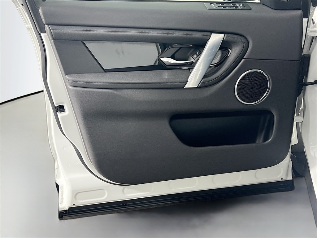 2020 LAND ROVER DISCOVERY SPORT - Image 17