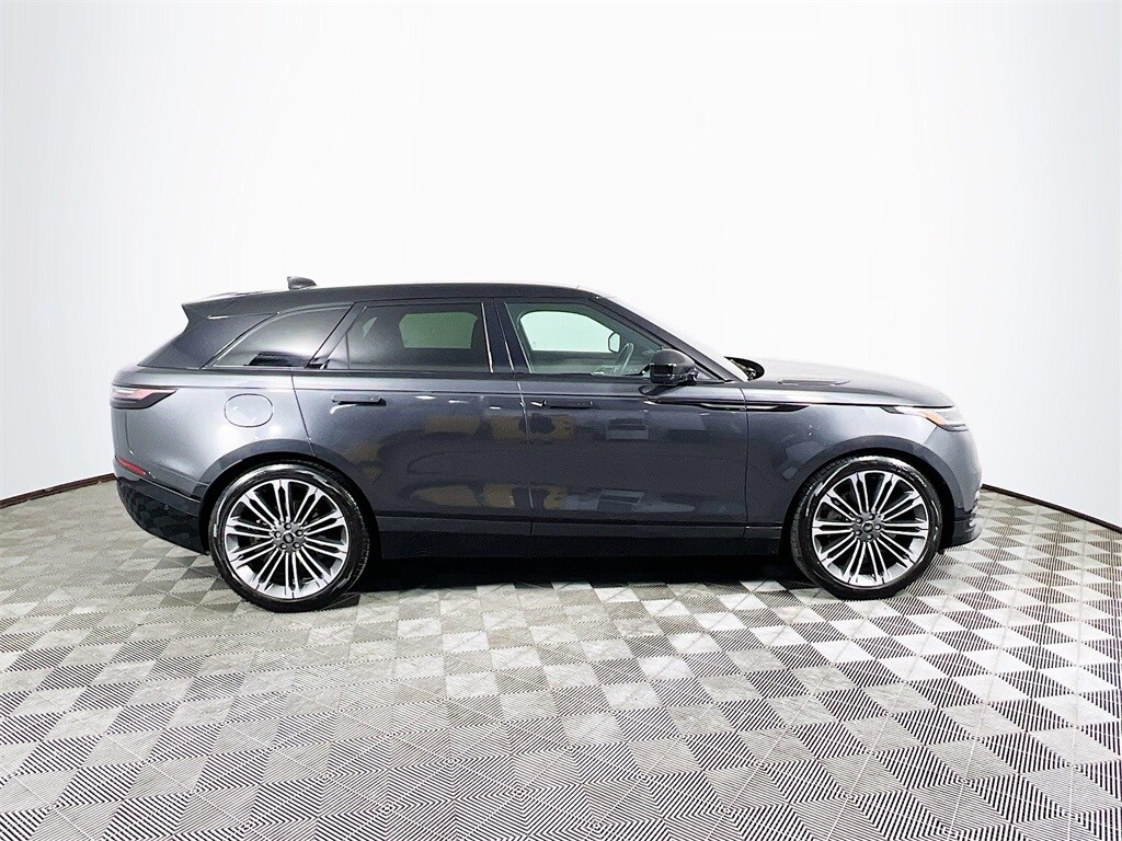 2025 Land Rover Range Rover Velar P400 Dynamic HSE photo 4