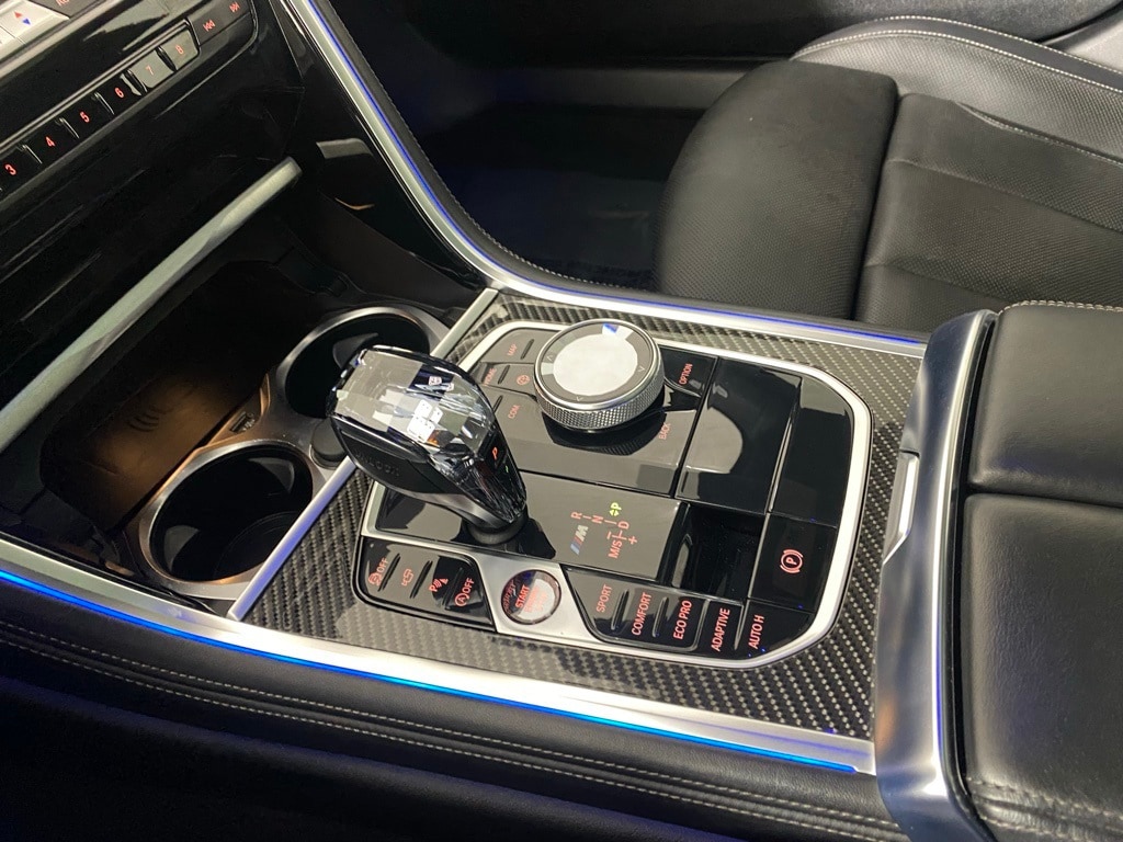 2022 BMW M850I - Image 18