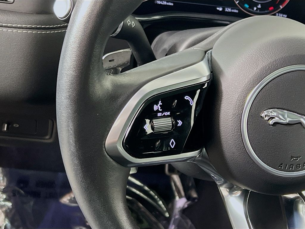 2024 Jaguar XF R-Dynamic SE - Photo 10