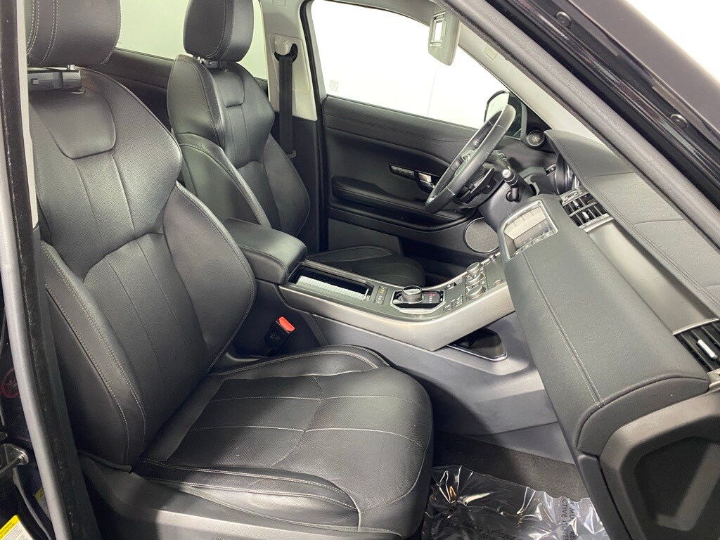 2019 LAND ROVER RANGE ROVER EVOQUE - Image 29