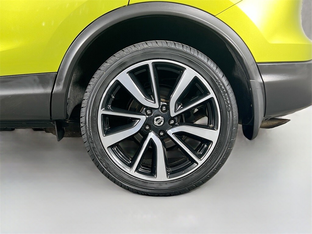 2017 NISSAN ROGUE SPORT - Image 30