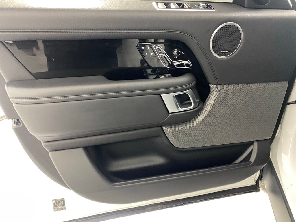 2021 LAND ROVER RANGE ROVER - Image 9