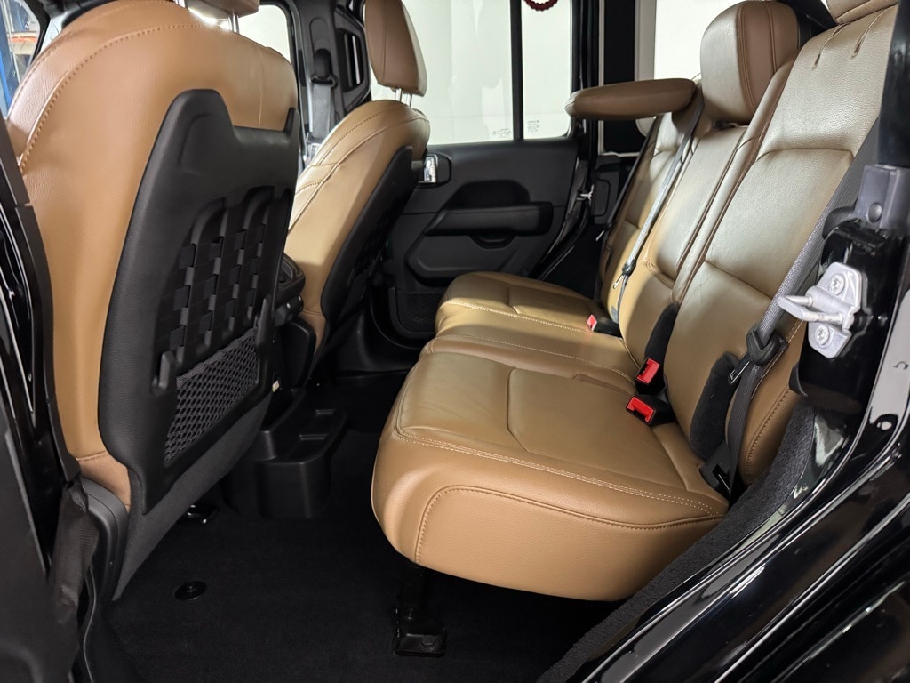 2022 JEEP WRANGLER - Image 26