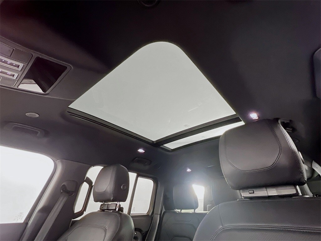 2023 LAND ROVER DEFENDER - Image 23