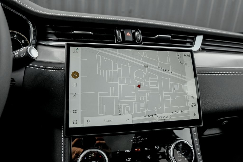 2026 JAGUAR F-PACE - Image 13