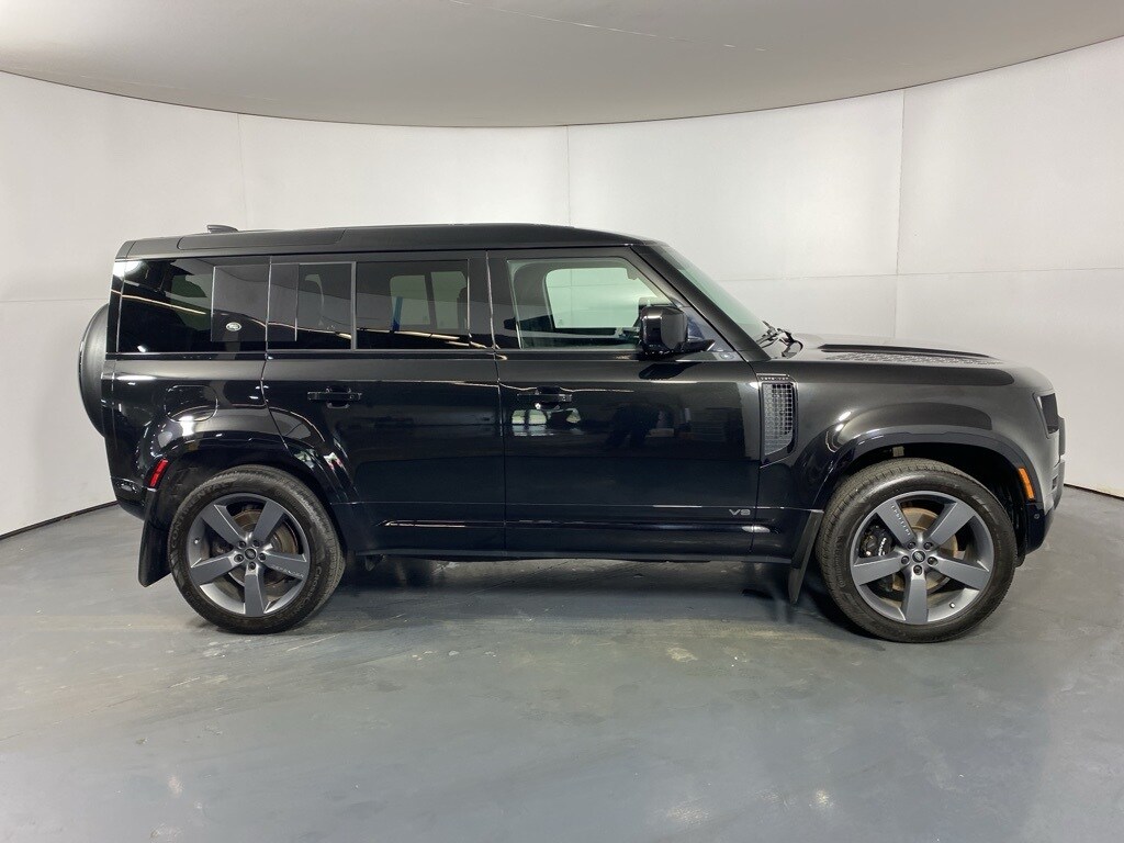 2023 LAND ROVER DEFENDER - Image 8