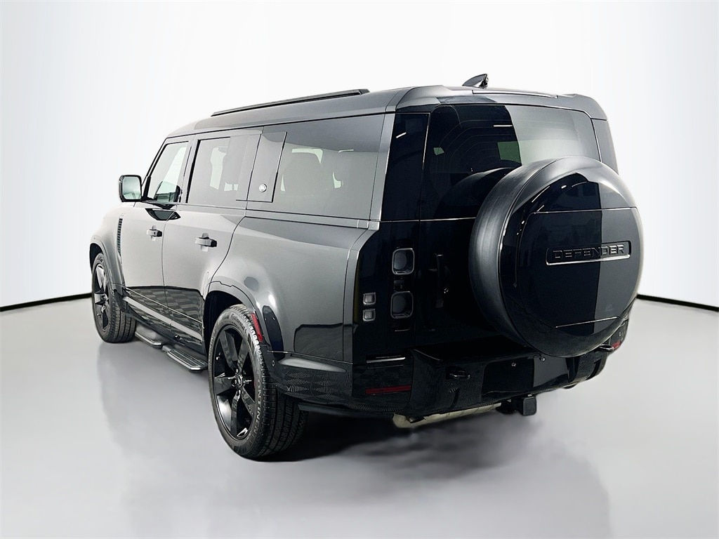 2024 LAND ROVER DEFENDER - Image 7